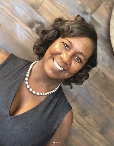 Headshot Photo of Dr. Veronica Motley Medium