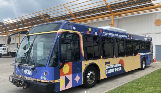 A photo of the TARTA bus.