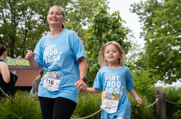 Participants in the Dart Frog Dash