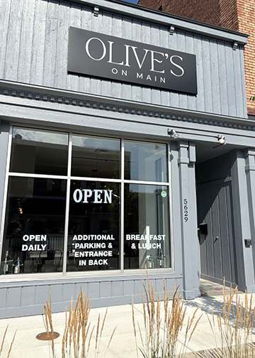 A Cozy Brunch and Lunch at Olive’s On Main